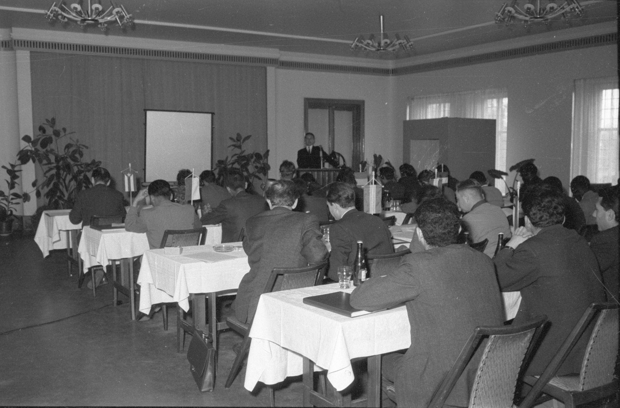 ZFF_1894_N012