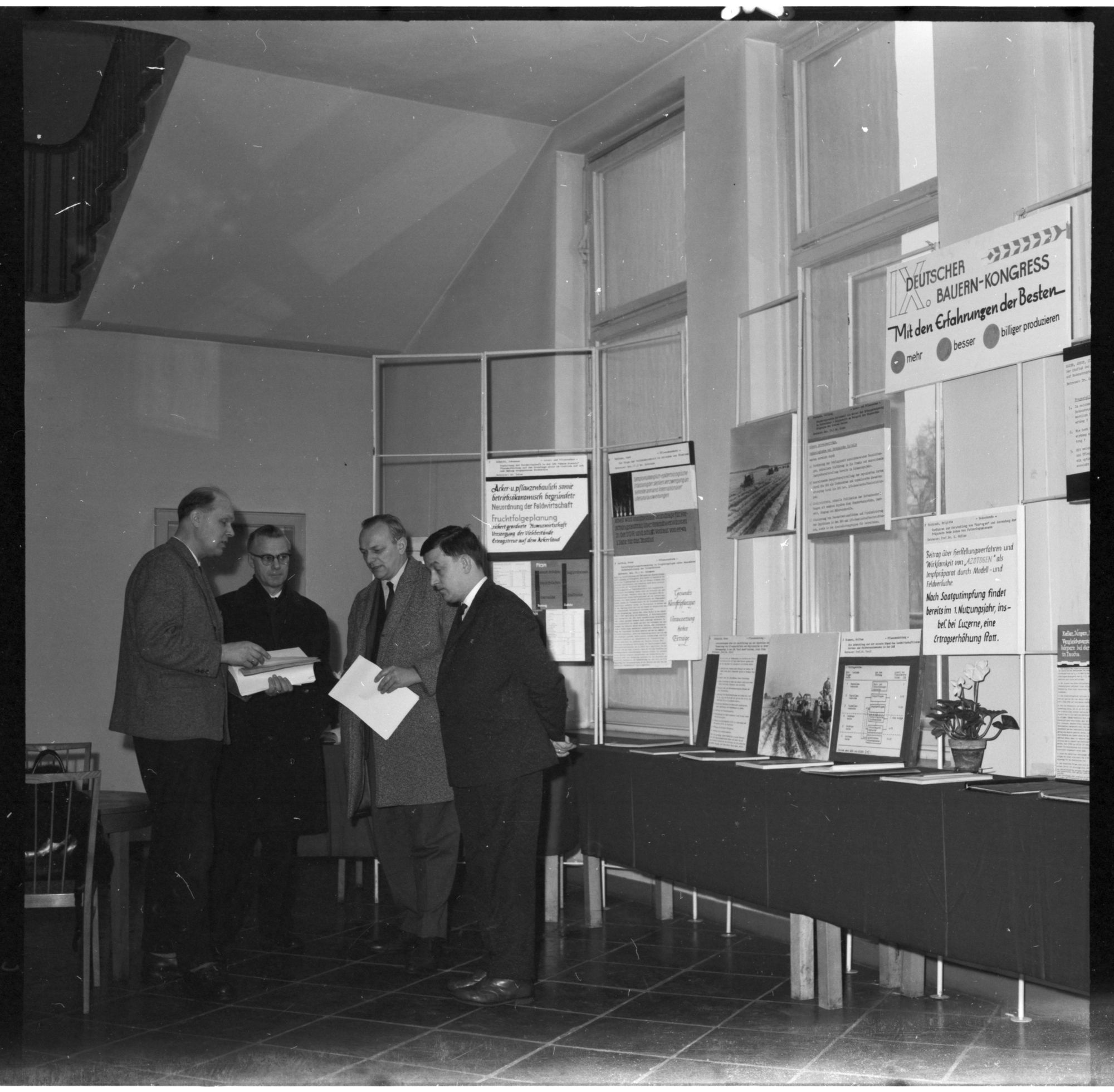 ZFF_1966_N006