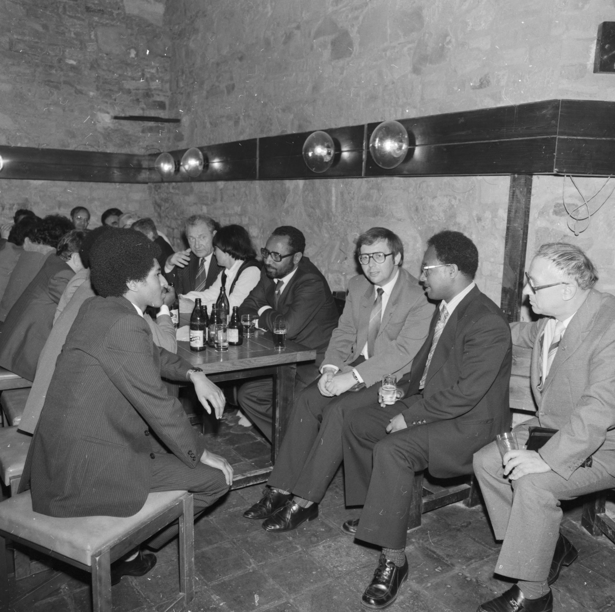 ZFF_4373_03_N008