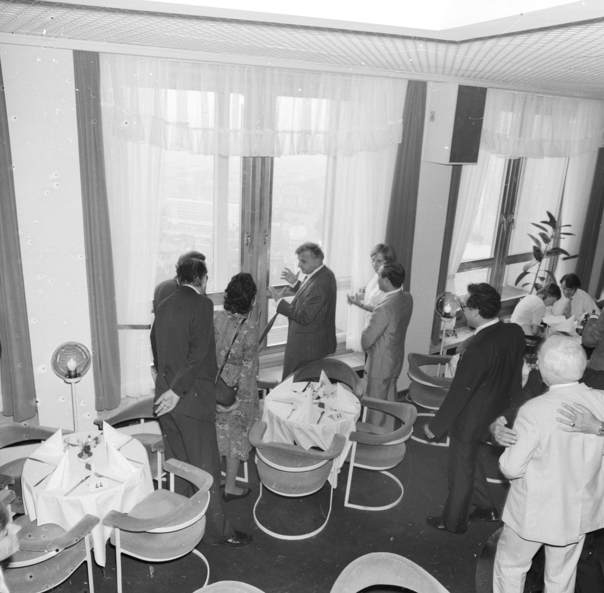 ZFF_4373_05_N003